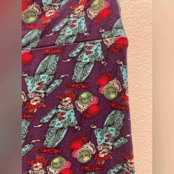 Clown-Themed Lularoe Leggings - One Size - Picture 3 of 3